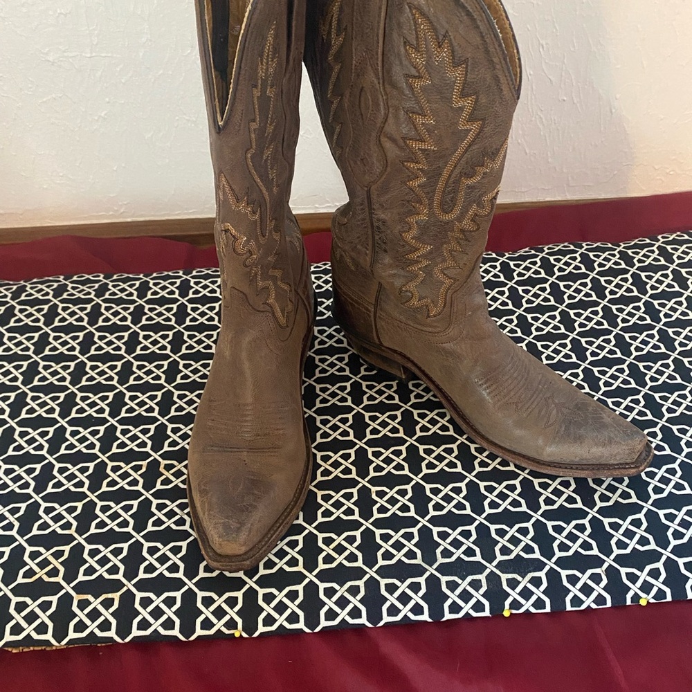 Brown Western Cowboy Boots former Oklahoma State Mat Maid Boots